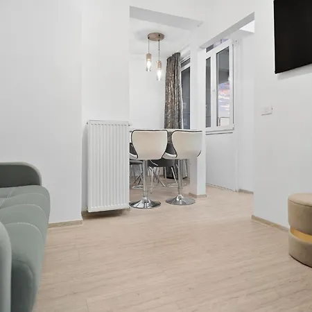 Victoriei Avenue Gem Bucharest