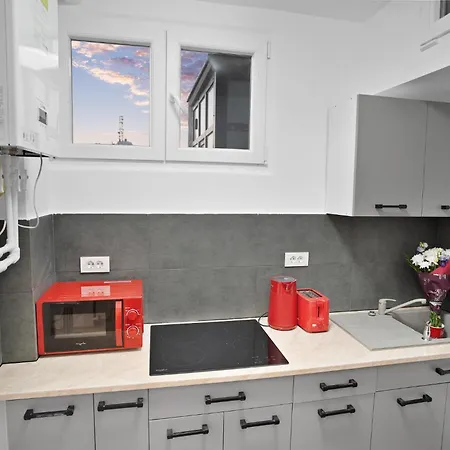 Victoriei Avenue Gem Bucareste